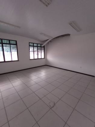 PRÉDIO EMPRESARIAL - 03 PAVIMENTOS ( BAIRRO GRAGERU)