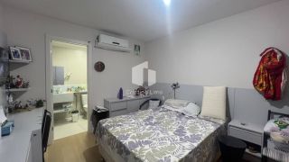 Casa a Venda no Condomínio Demerval Mattos
