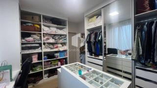 Casa a Venda no Condomínio Demerval Mattos