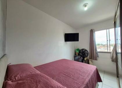 Apartamento no Condomínio  Moradas do Sto Antônio