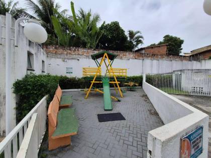 Apartamento no Condomínio  Moradas do Sto Antônio