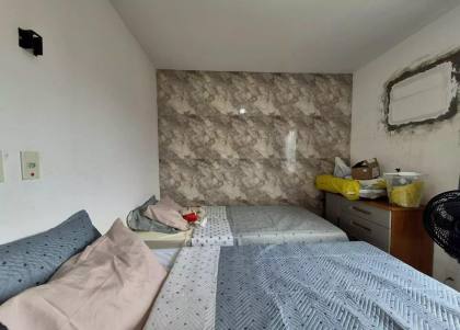 Apartamento no Condomínio  Moradas do Sto Antônio