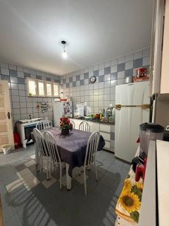 Casa a Venda no Conjunto Médici