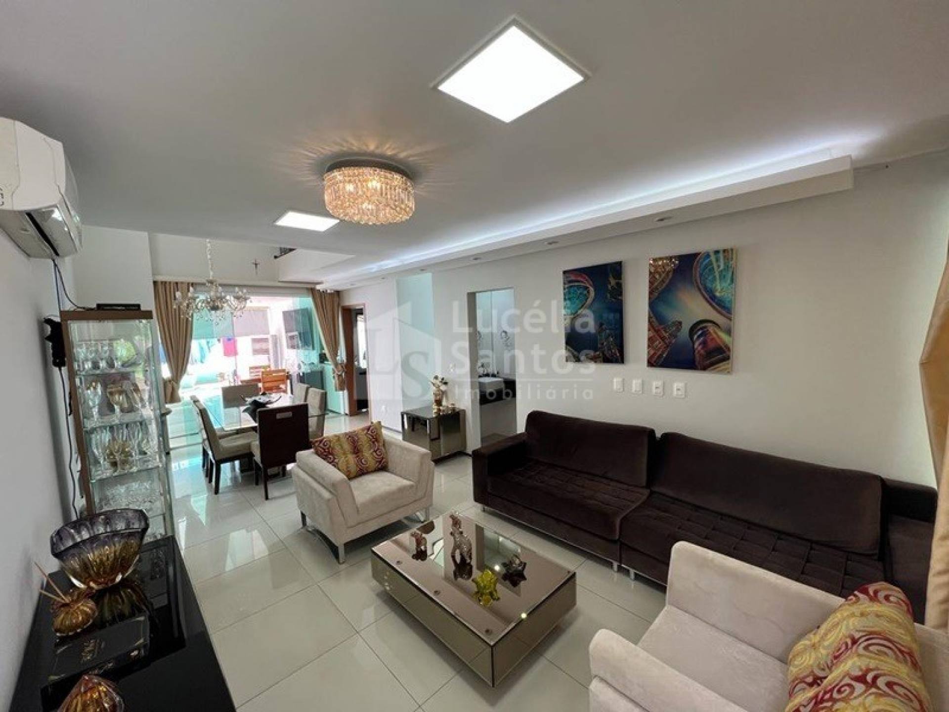 Casa duplex à venda no Condomínio Alameda das Espatódeas