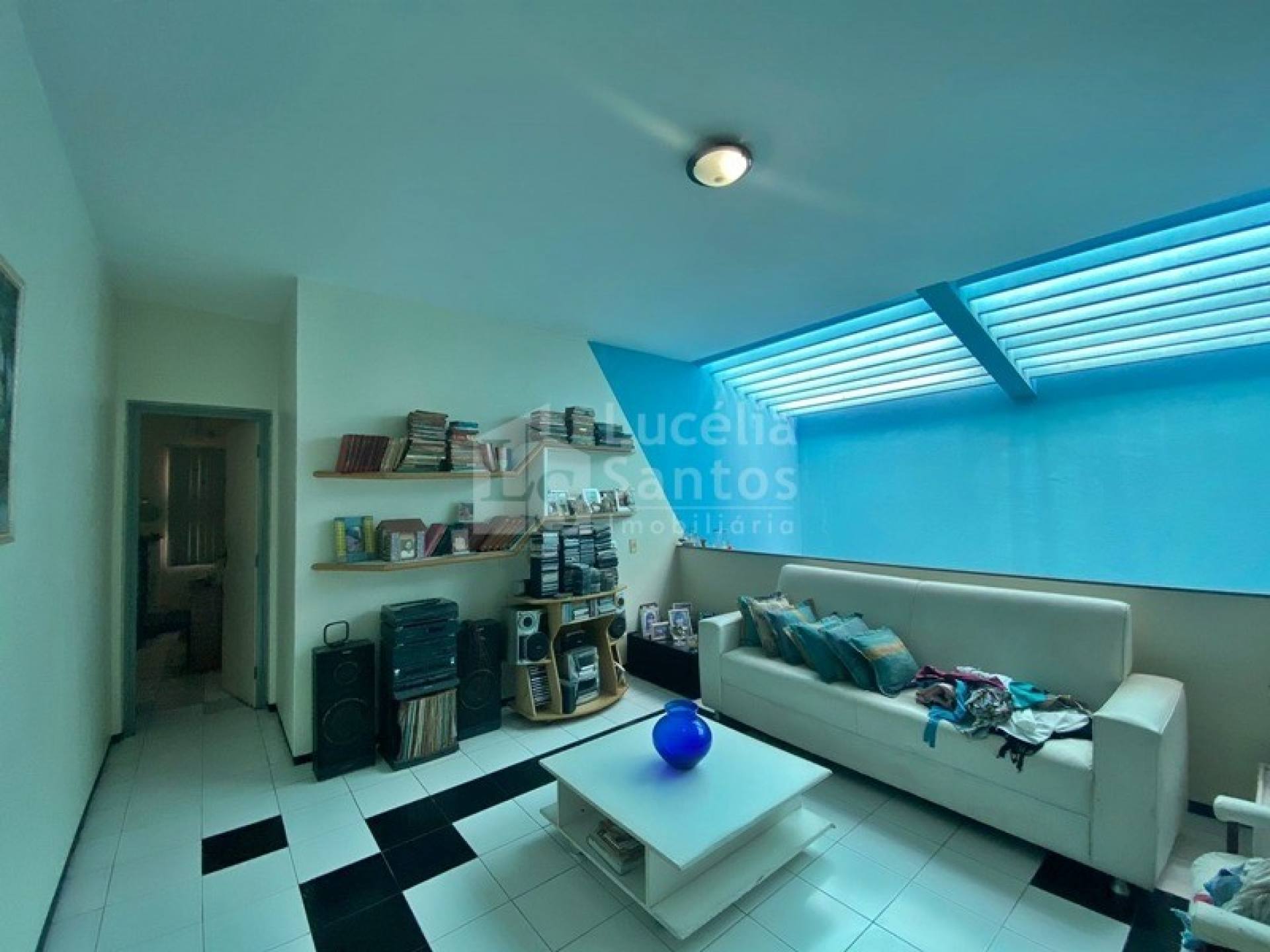 Casa Duplex à Venda no bairro Ininga