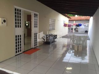 Casa Residencial à Venda no Bairro Uruguai, Teresina-PI