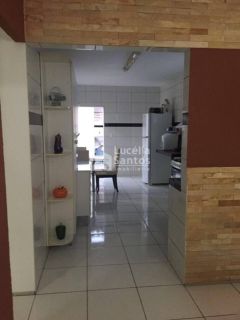 Casa Residencial à Venda no Bairro Uruguai, Teresina-PI