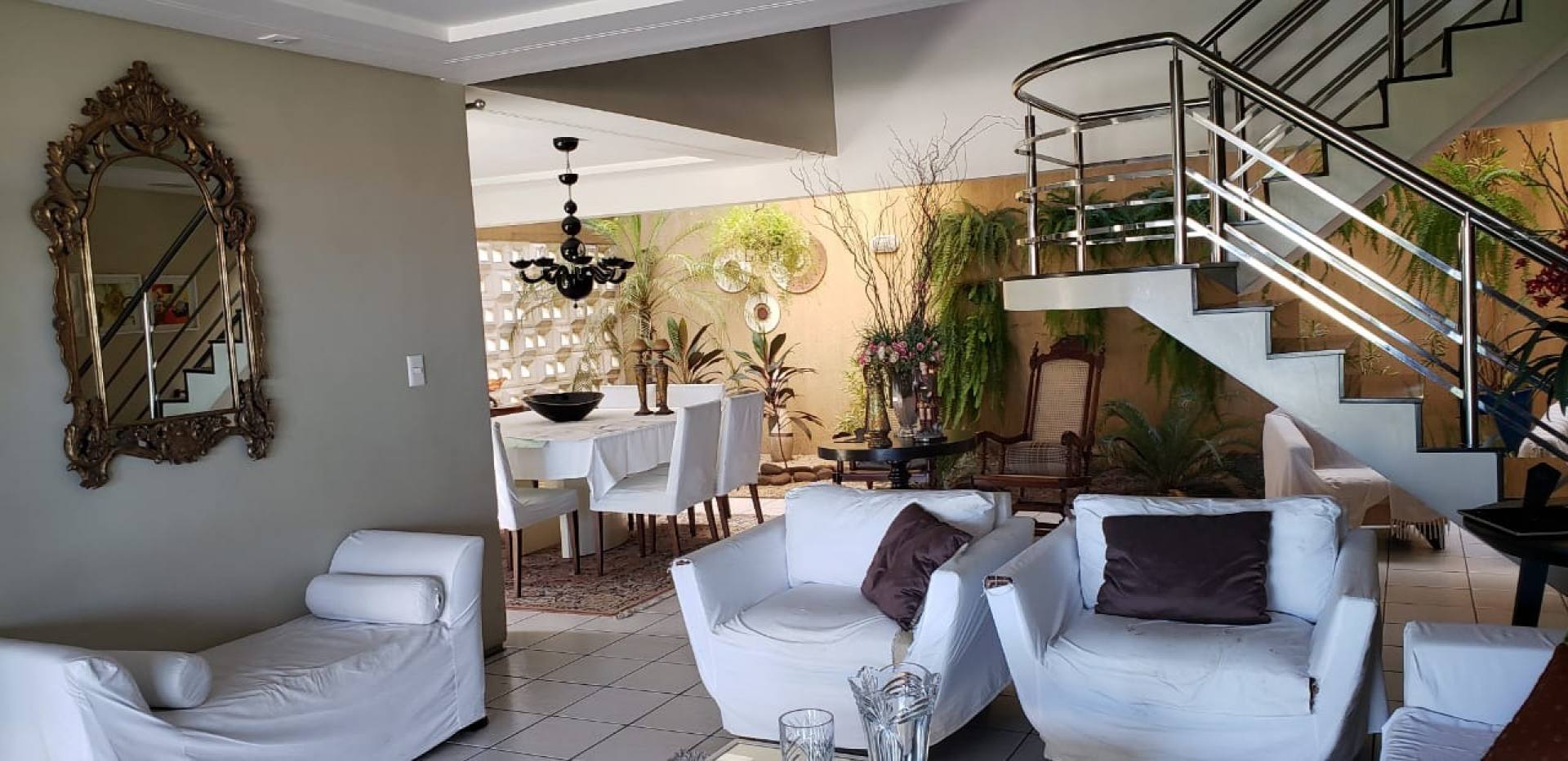 Casa Residencial de Alto Padrão