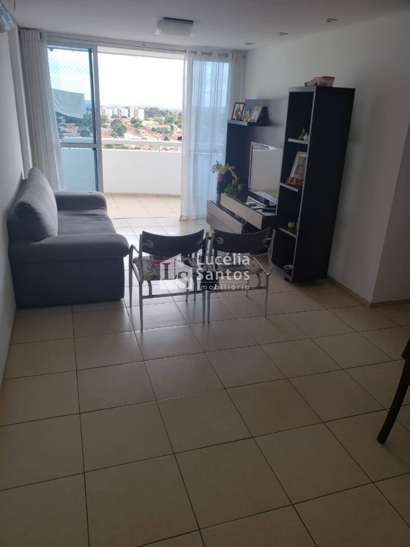 Apartamento à Venda no Edifício Turquesa - Teresina - PI