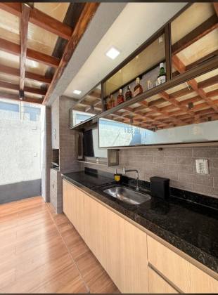 Casa à Venda no bairro Parque Piauí - Teresina - PI