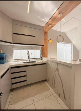 Casa à Venda no bairro Parque Piauí - Teresina - PI