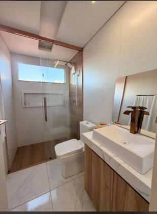 Casa à Venda no bairro Parque Piauí - Teresina - PI