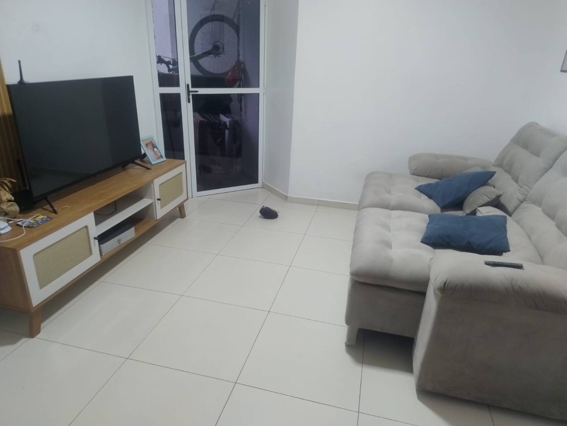 Apartamento para alugar no Condomínio Solaris City -Teresina-Pi.