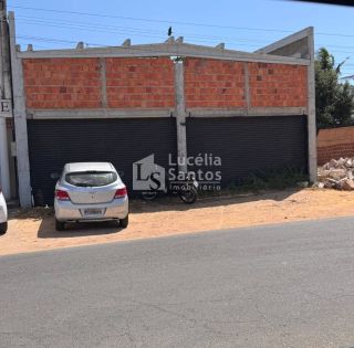 Galpão à Venda no centro de Luis Correia- PI