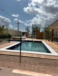 Casa de Condomínio Para Alugar em Teresina-PI
