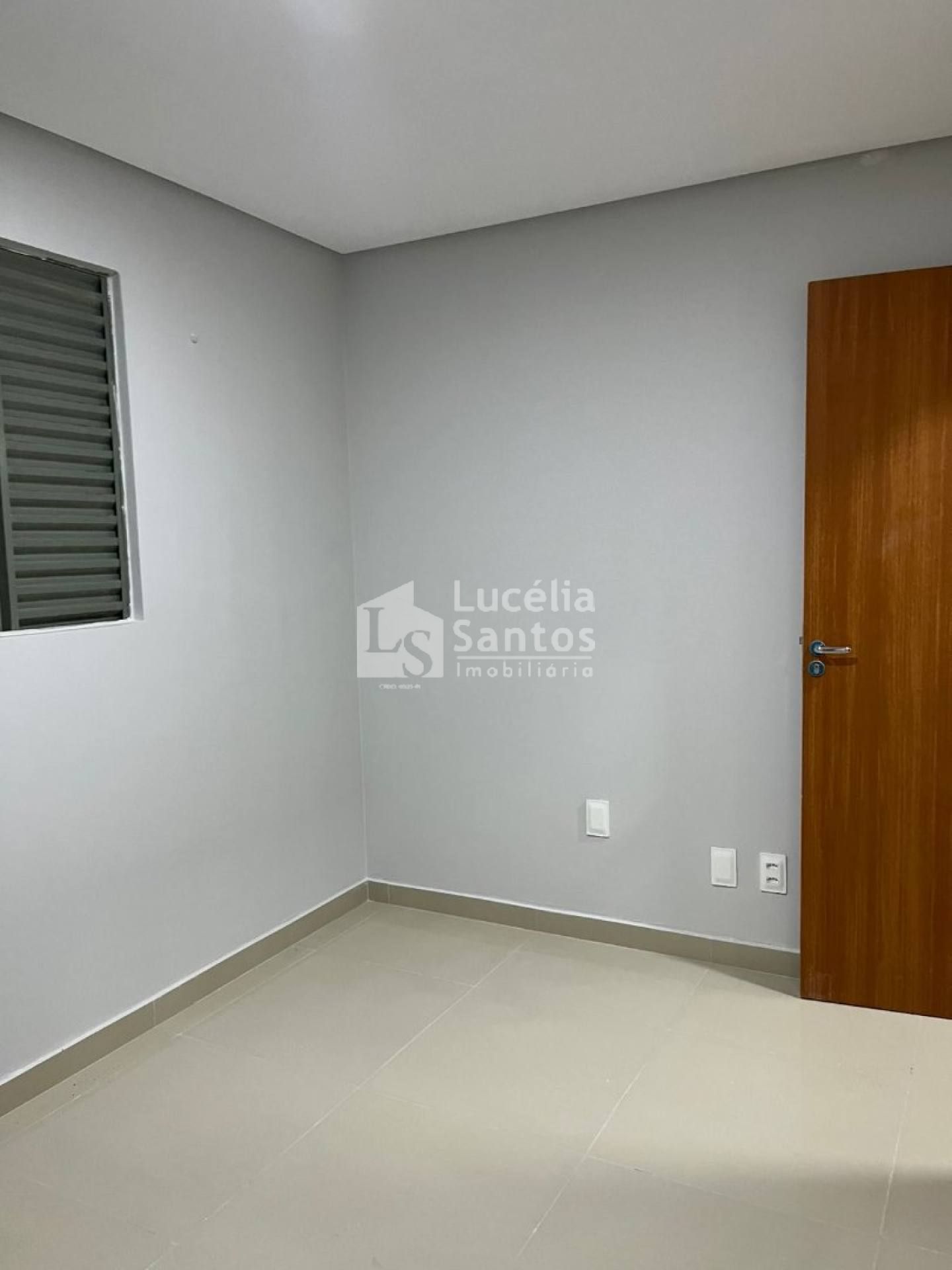 Apartamento à venda no Condomínio Monte Libano.
