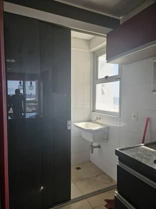 Apartamento para alugar no Condomínio Jacarandá, Teresina-PI.