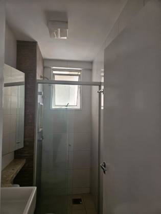 Apartamento para alugar no Condomínio Jacarandá, Teresina-PI.