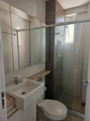 Apartamento para alugar no Condomínio Jacarandá, Teresina-PI.