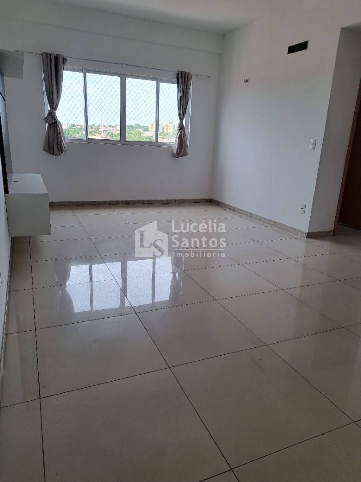 Apartamento para alugar no bairro São Cristovão - Teresina - PI.