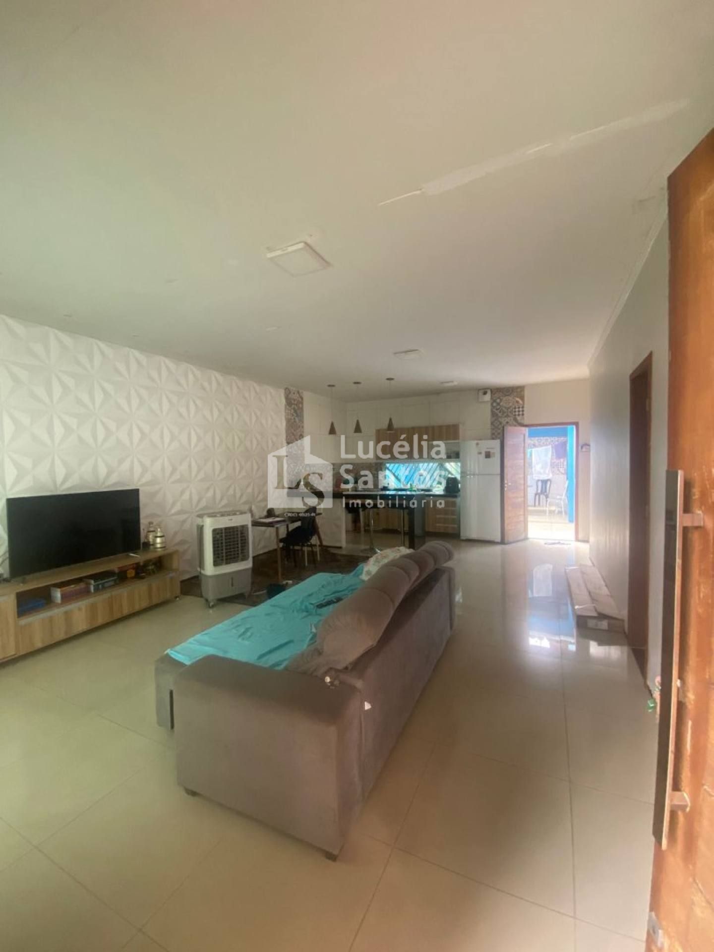 Casa residencial para locação no Dirceu - Teresina, PI.