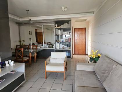 Apartamento à venda no Condomínio Vinicius de Moraes, Teresina - PI.