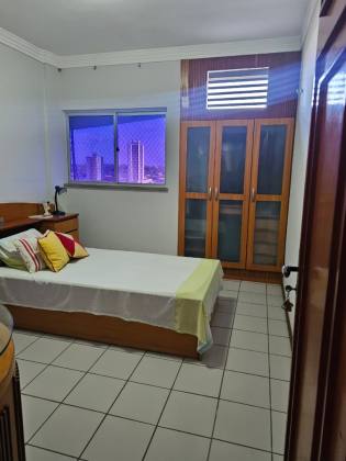 Apartamento à venda no Condomínio Vinicius de Moraes, Teresina - PI.