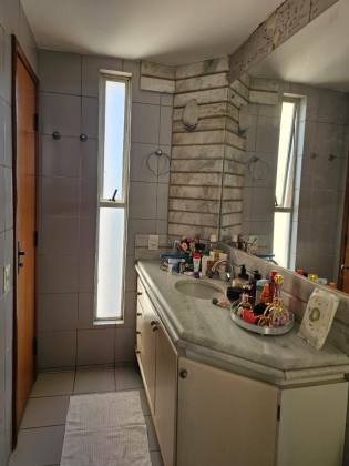 Apartamento à venda no Condomínio Vinicius de Moraes, Teresina - PI.