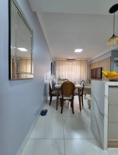 Apartamento à venda no bairro Cristo Rei, Teresina - Pi.