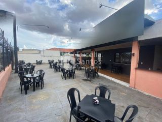 Casa à Venda na Zona Norte para Fins Residencial ou Comercial, Teresina-PI.