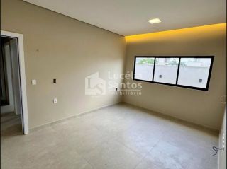 Casa Térrea á Venda no Condomínio Petropolis Residence, Teresina-PI