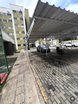 Apartamento à venda no Condomínio Miraflores I, em Timon - MA.