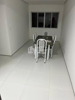 Apartamento para alugar no Condomínio Parque das Flores, Teresina-PI.