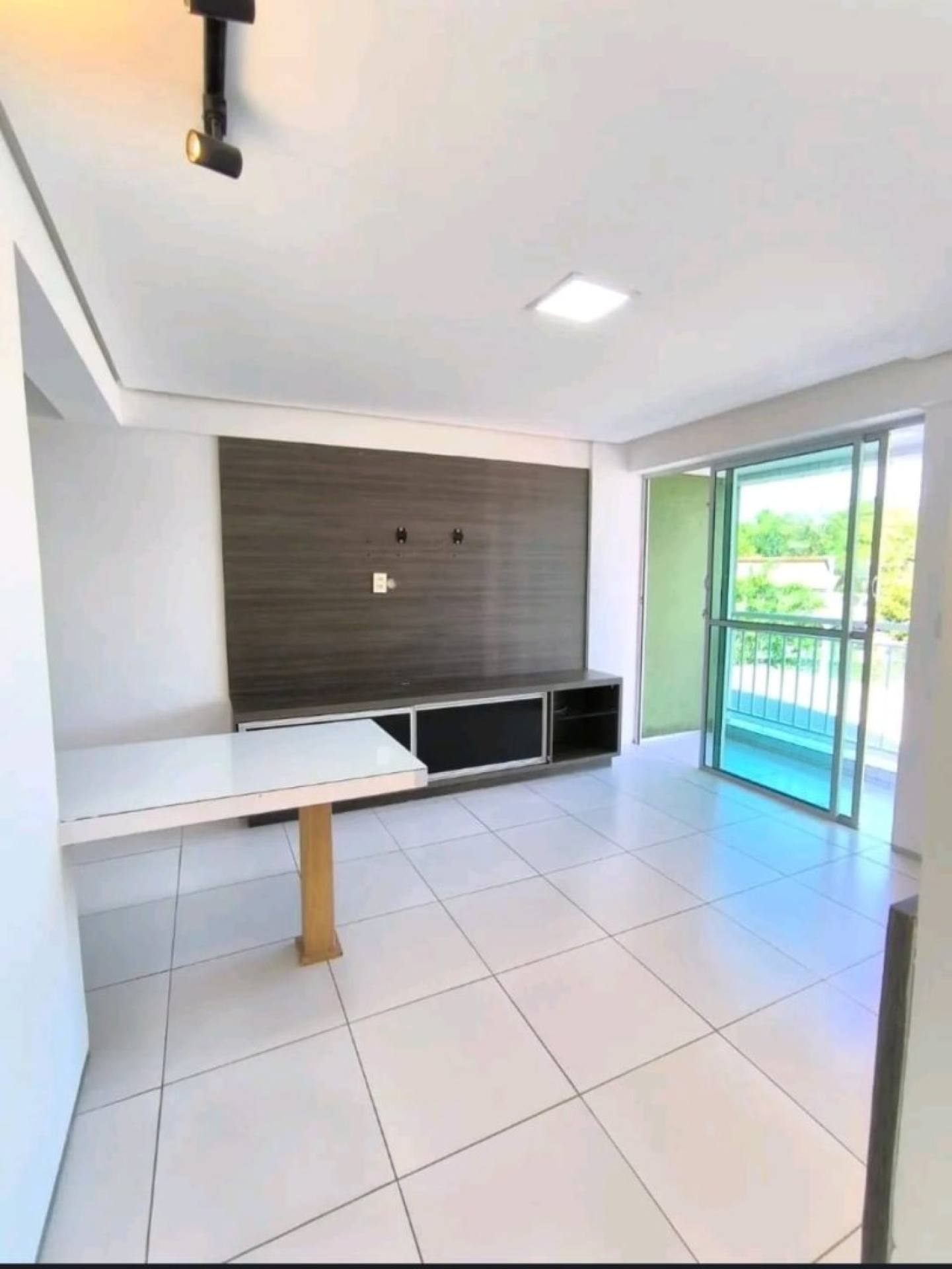 Apartamento para alugar no Condomínio Reserva Tropical - Teresina, Pi.