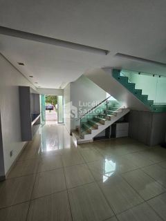 Casa  Duplex de Alto Padrão á Venda no Condomínio Vila Inglesa, Teresina-PI