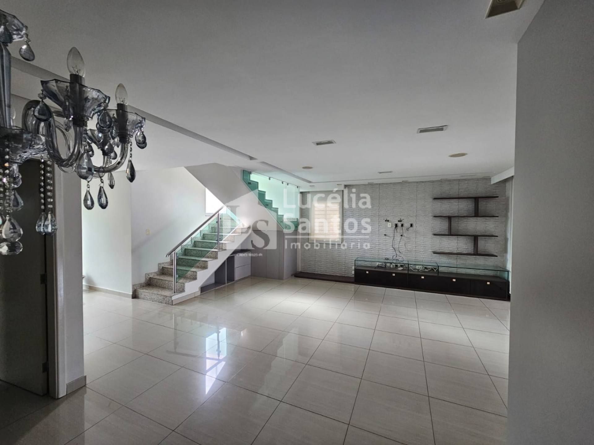 Casa Duplex em condomínio para alugar, Teresina-PI.