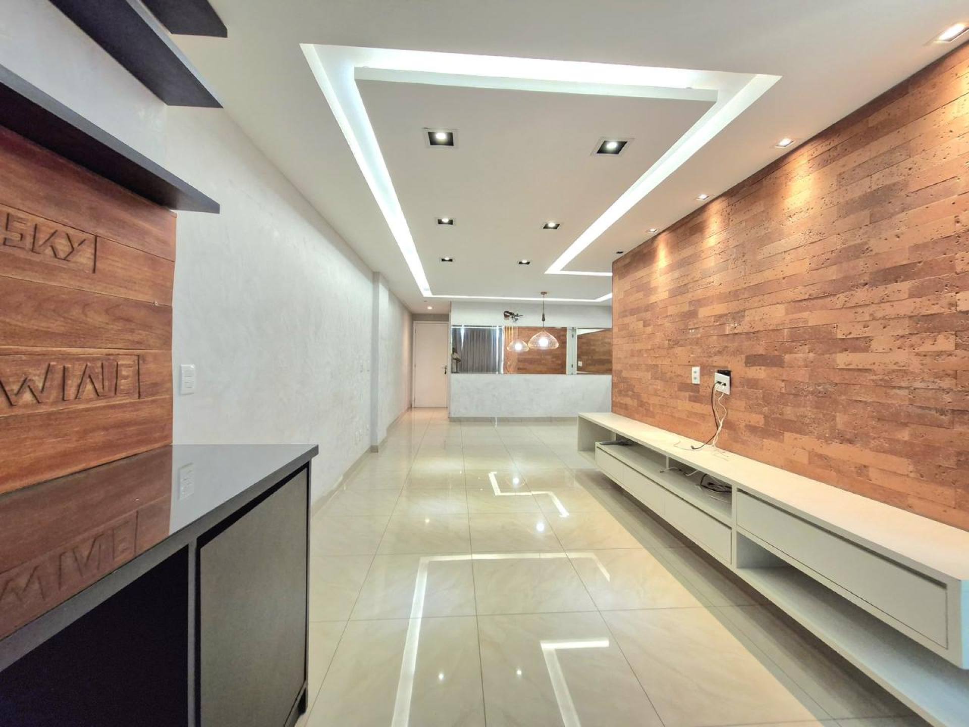 Apartamento à venda no Edifício Paço de Santa Teresina - PI.