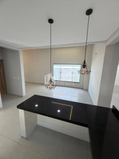 CASA À VENDA NO CONDOMÍNIO ALDEBARAN LESTE, TERESINA-PI