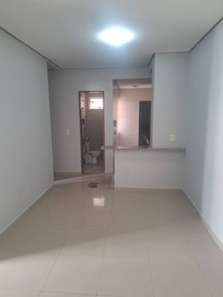 Apartamento para locação no Condomínio Plaza Mayor - Teresina -PI.