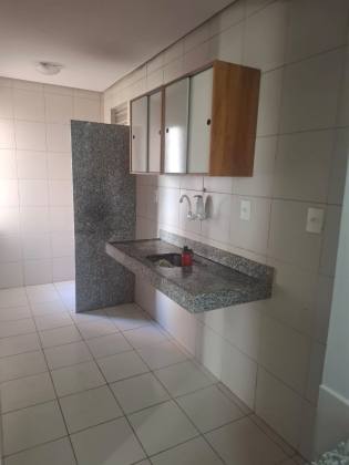 Apartamento para locação no Condomínio Plaza Mayor - Teresina -PI.