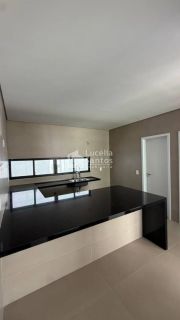 Casa duplex à Venda no condomínio Terras Alphaville, Teresina-PI.
