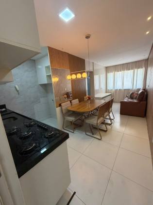 Apartamento mobiliado para locação no Condomínio Parque das Flores,Teresina - PI.