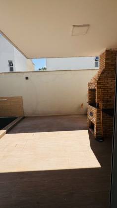 Casa duplex á venda no Condomínio Royal Ville, Teresina-PI.