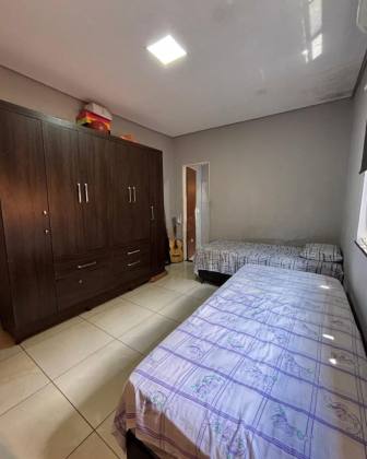 Casa a venda  no bairro Saci, Teresina - PI.