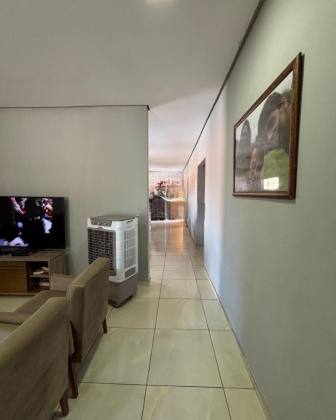 Casa a venda  no bairro Saci, Teresina - PI.