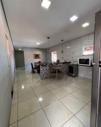 Casa a venda  no bairro Saci, Teresina - PI.