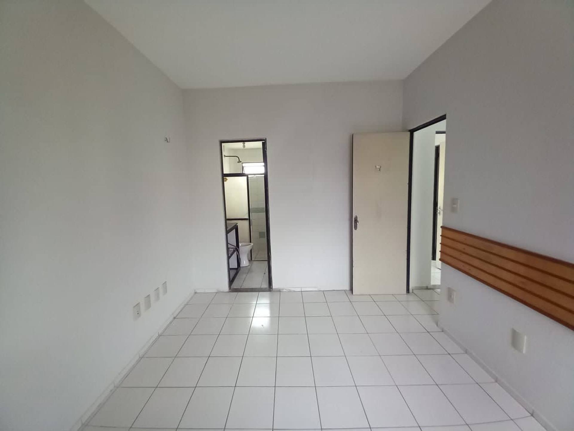 Apartamento á venda  no Condomínio São Cristóvão Park, Teresina - PI.