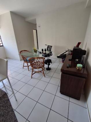 APARTAMENTO À VENDA NO CONDOMÍNIO GRAND PARK DIRCEU, TERESINA-PI.