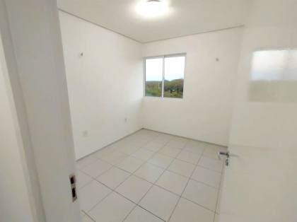 Apartamento para locação no bairro Noivos, Teresina -PI.