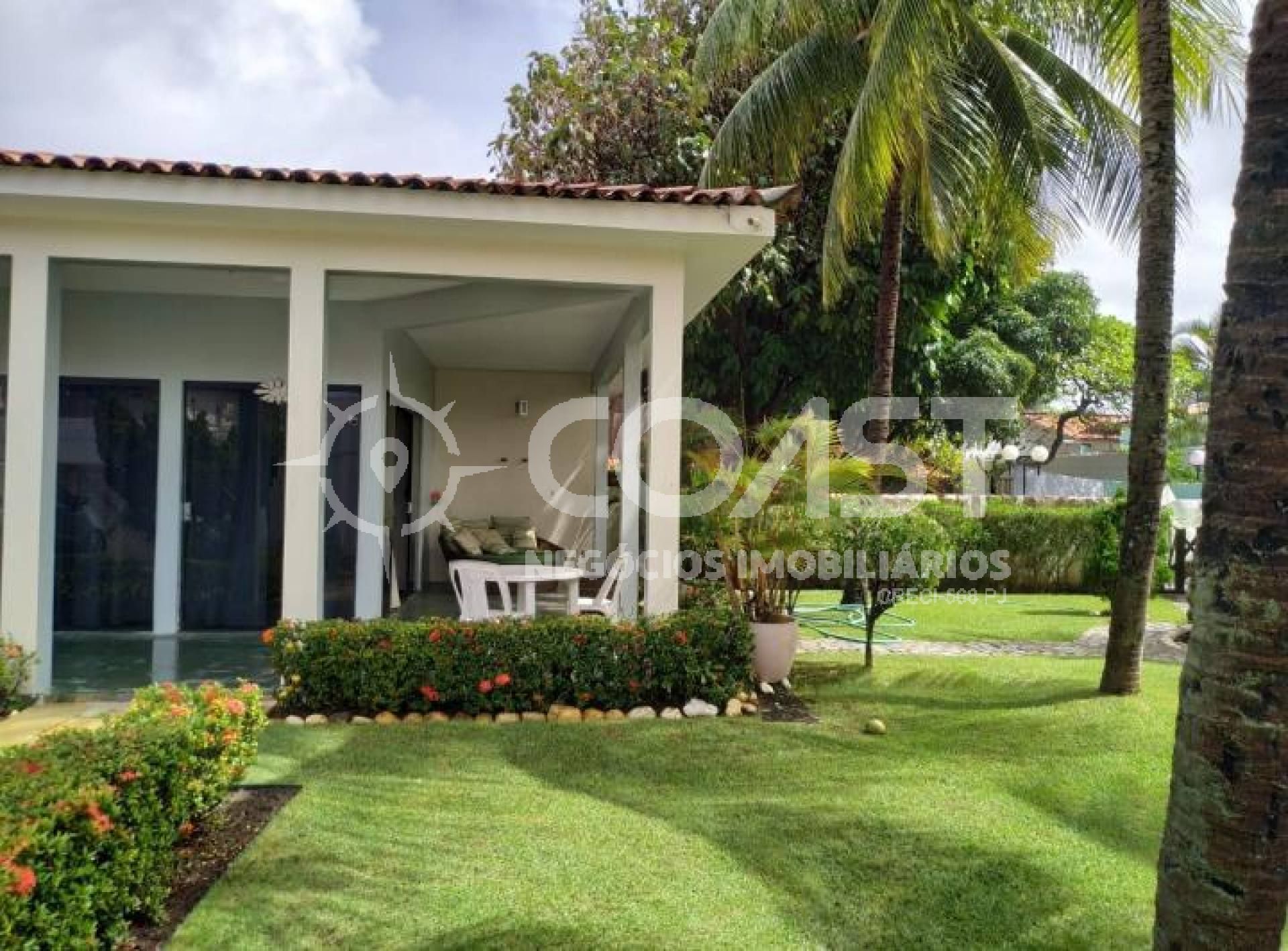 Casa 04 quartos a venda no bairro Coroa do meio, próximo a Orla de Atalaia